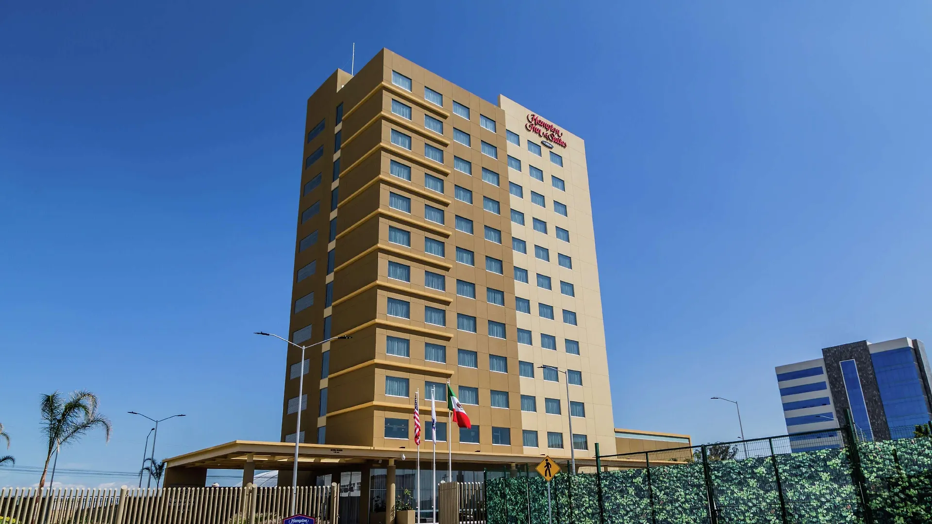 Hampton Inn & Suites By Hilton Puebla